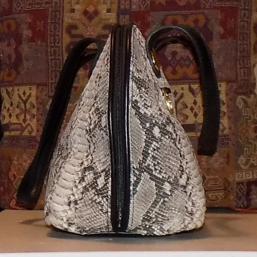 Marino Orlandi accordian bag snake embossed leather Italy - Picture 10 of 11